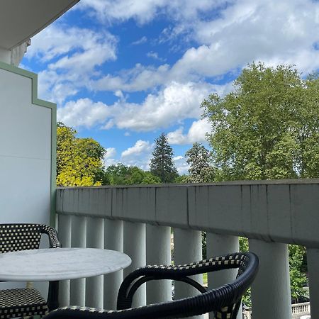 Le Joyau Des Parcs Classe 4 Etoiles Appartement Central Au Calme Avec Terrasse Vichy Eksteriør bilde