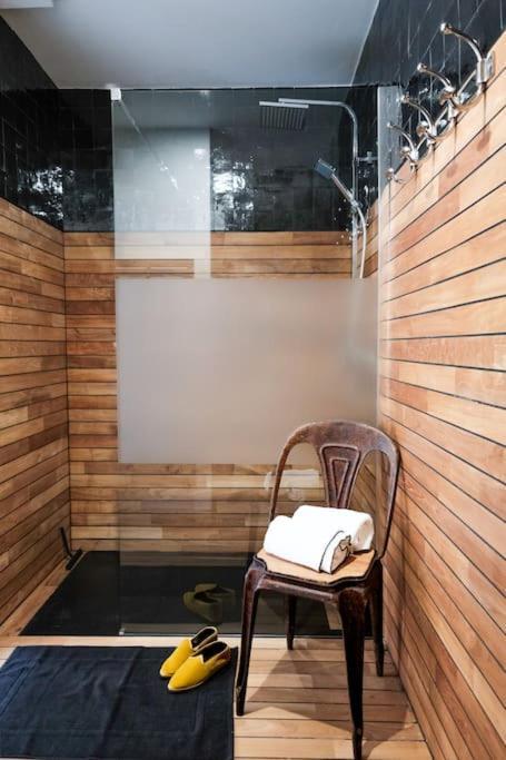 Le Joyau Des Parcs Classe 4 Etoiles Appartement Central Au Calme Avec Terrasse Vichy Eksteriør bilde